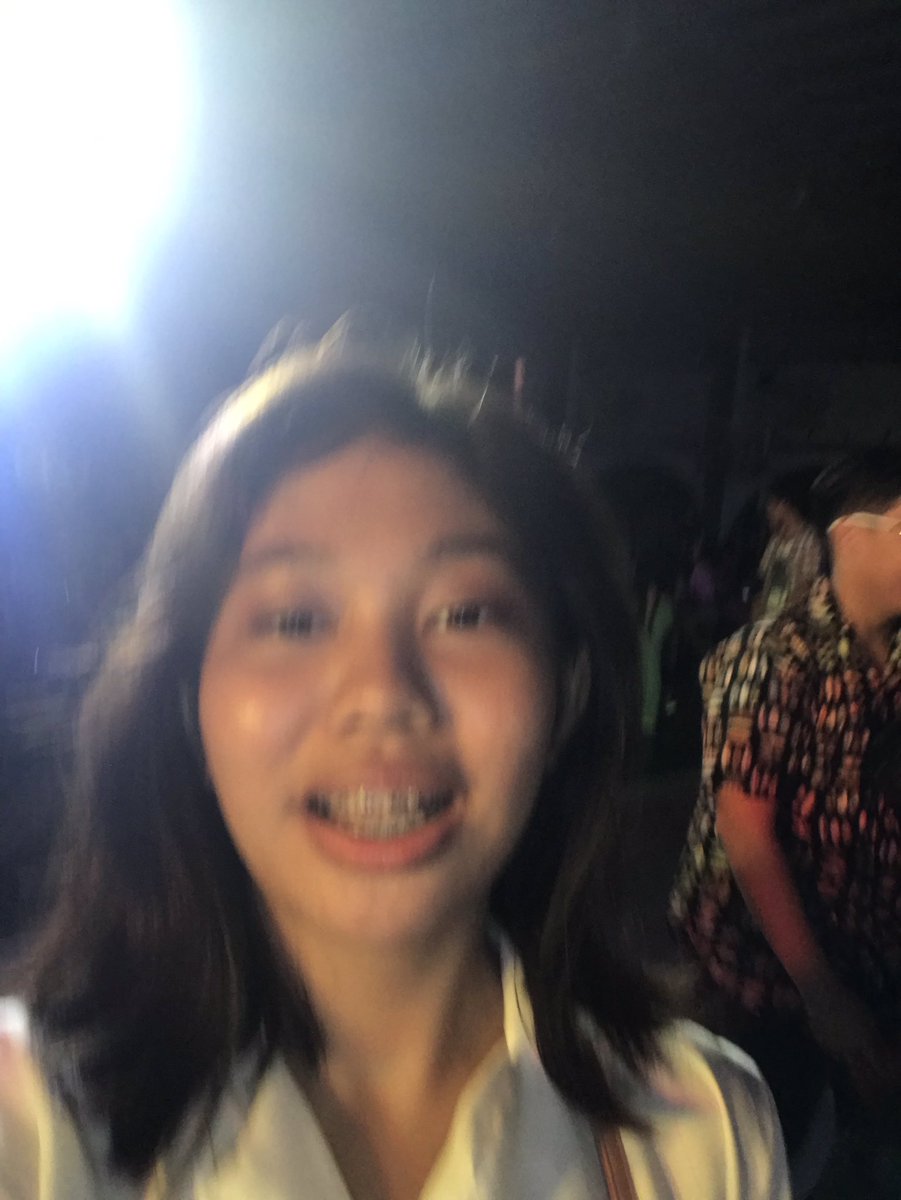 jemarieignacio's tweet photo. Ganto ko ka enjoy sa party: #SHSWeek2018 #LetranCalamba40 #HitTheStreets https://t.co/3aF3nMfW8F