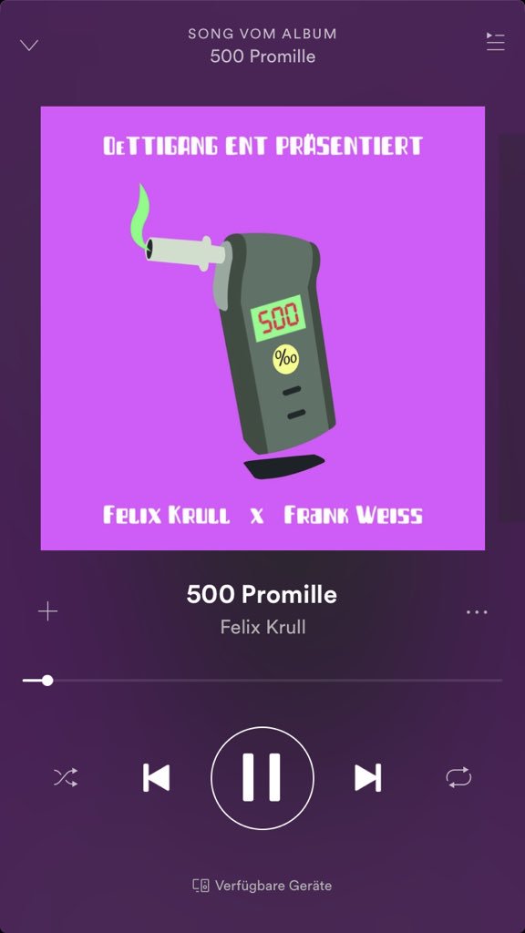 yungRZE's tweet image. Alkohol im Glas ich hab 500 Promille 🍺 #oettigang @felixkrull1731 @FrankWeiss089