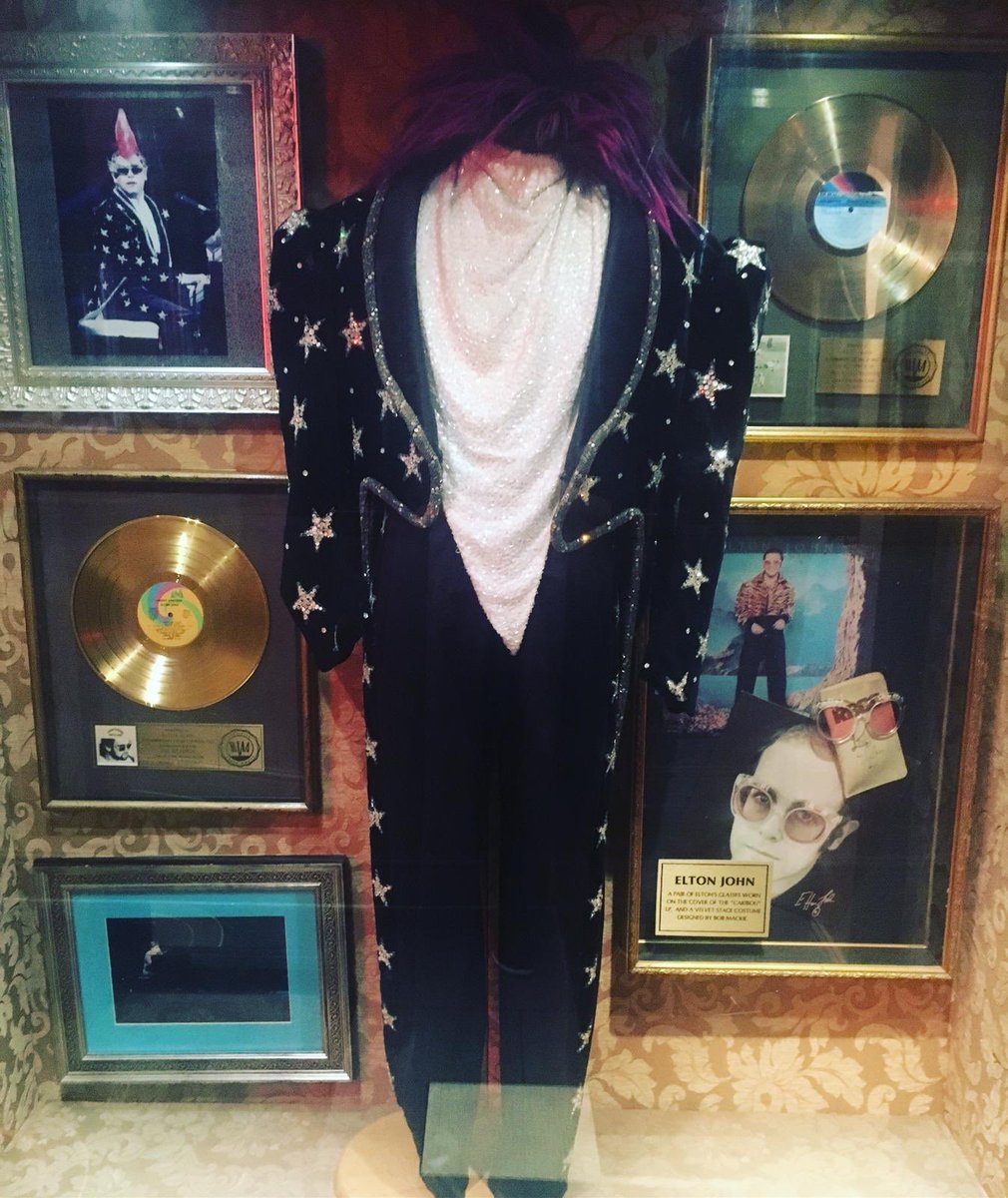 HRC London tweet media