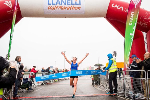halfmarathonli1's tweet photo. Autumn is drawing to a close. Here are 3 winter half marathons that we think are worth considering :
02 Dec - @BedfordHarriers Half Marathon
20 Jan - Gloucester Half Marathon
10 Feb - Llanelli Half Marathon
https://t.co/RJpl2CEKua
#halfmarathonlist #247running https://t.co/Wp1GbNiTzL