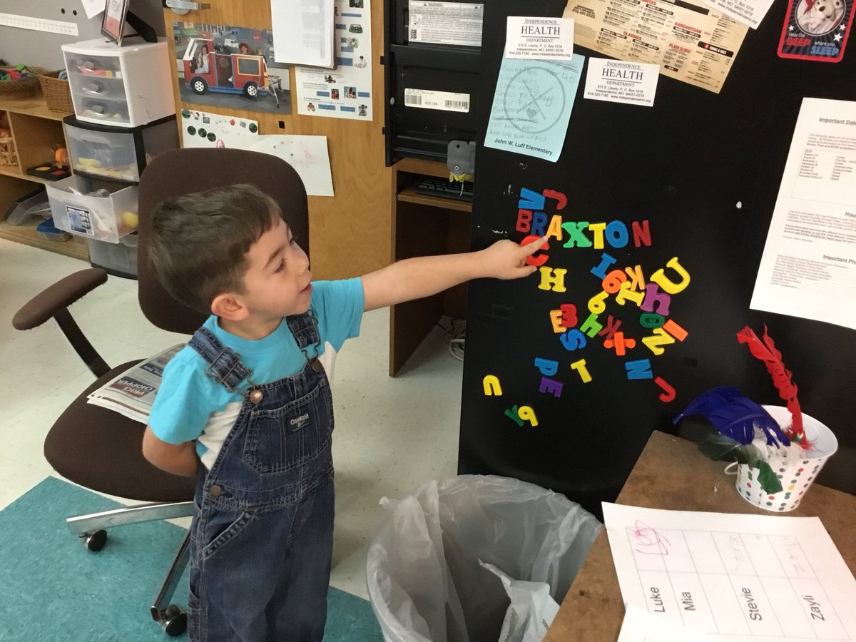 LuffLittleLions's tweet photo. Preschool is a print rich environment where children have numerous ways to explore alphabet knowledge, writing tools, books, classroom labels and their own names. Becoming writers and readers. #lufflions. #isdstrong https://t.co/MmJMucnhDz