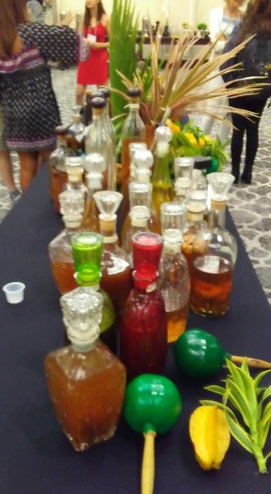IMGS_news's tweet photo. Some non-scientific take-home messages from #IMGC2018: rum tasting is great for poster attendance, not so much for subsequent oral session. And we have a very talented community for powerpoint karaoke! https://t.co/2QGaT1C2Yd