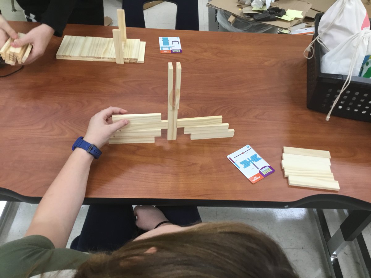 MrsHoj's tweet photo. Learning elements of design using KEVA planks in preparation for 3D printing. #BESRoyals #BESLaunchLab #makerspace https://t.co/IY2CA3FlAI