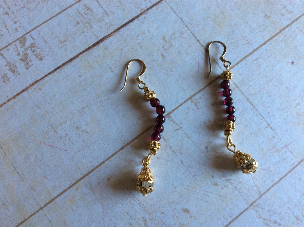 falyassin's tweet image. Excited to share the latest addition to my #etsy shop: Red Garnet earrings made with gold and rhinestone etsy.me/2zYeats #jewelry #earrings #red #midcentury #gold #no #women #garnet #lovefriendship