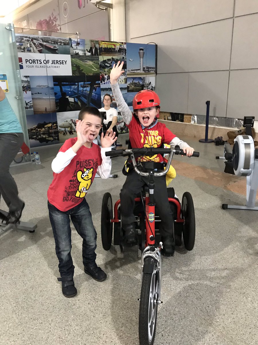 Cirsty_'s tweet photo. Thank you to @PortsofJersey for inviting Harry with @JerseyDevCo to the airport to take part in their pedalathon for @BBCCiN! They even made a turbo trainer for his @Quest_88 bike! #BBCChildreninNeed2018 https://t.co/2M41AuPH0t