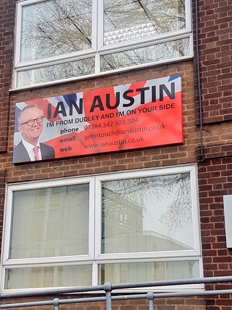 leimalik7's tweet photo. Was such a pleasure interviewing our #Dudley North MP @IanAustinMP today with questions from #DemJam #hackathon in regards to #knifecrime #mentalhealth #homelesness #employment.
Some strong points made by our MP.
More to follow shortly!
#UKPW18
@dycdudley
@NewUnion_org https://t.co/t1Mcm5vurU