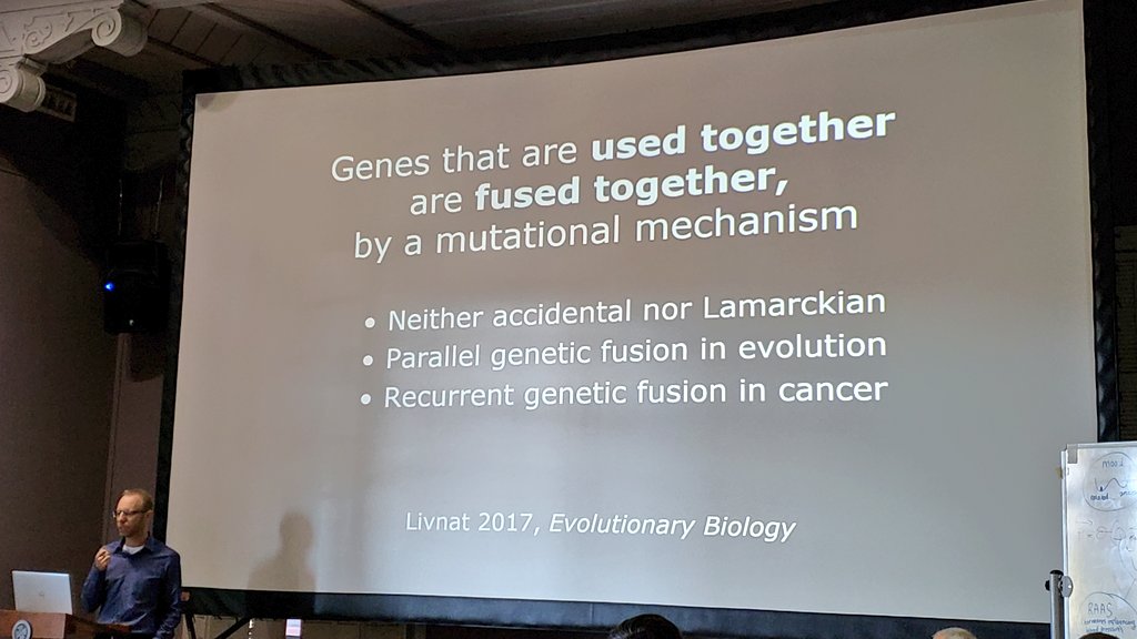sfiscience's tweet photo. You've heard "neurons that fire together, wire together" - but did you know "#genes that are used together, fuse together"? 

Adi Livnat of @HaifaUniversity on how phenotypes become genotypes - non-random, non-Lamarckian #mutation linking #evolution &amp; #learning

#DevoBias2018 https://t.co/vgw3QO1PUY