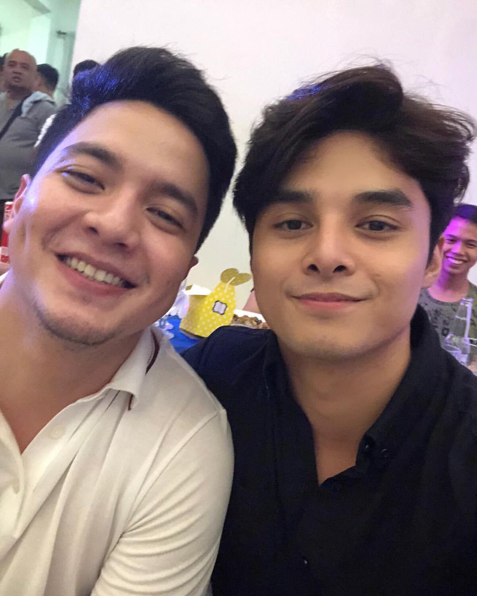 ALDENaticsGSC's tweet photo. "Isang malaking karangalan na makasama sa show at makatrabaho ang isa sa iniidolo ko" - davebornea23
#VMFightForPower
#PANALOsiVictorMagtanggoL https://t.co/aUf5wFXqzK