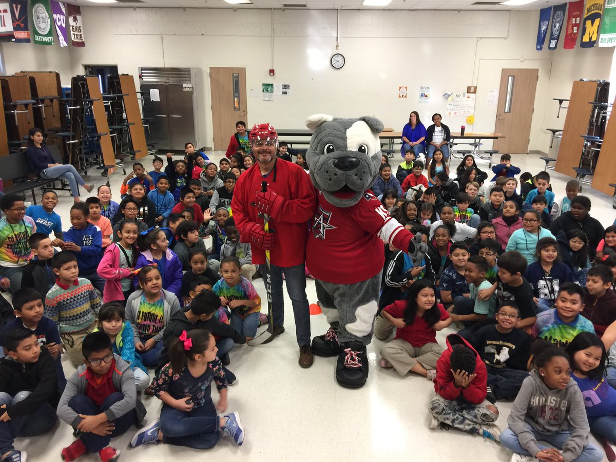 bestechlmascot's tweet photo. Thank you @garlandisd  for having us at #freemanelementary this morning to help promote #bullyingisnotok https://t.co/EBNR6zgMcS