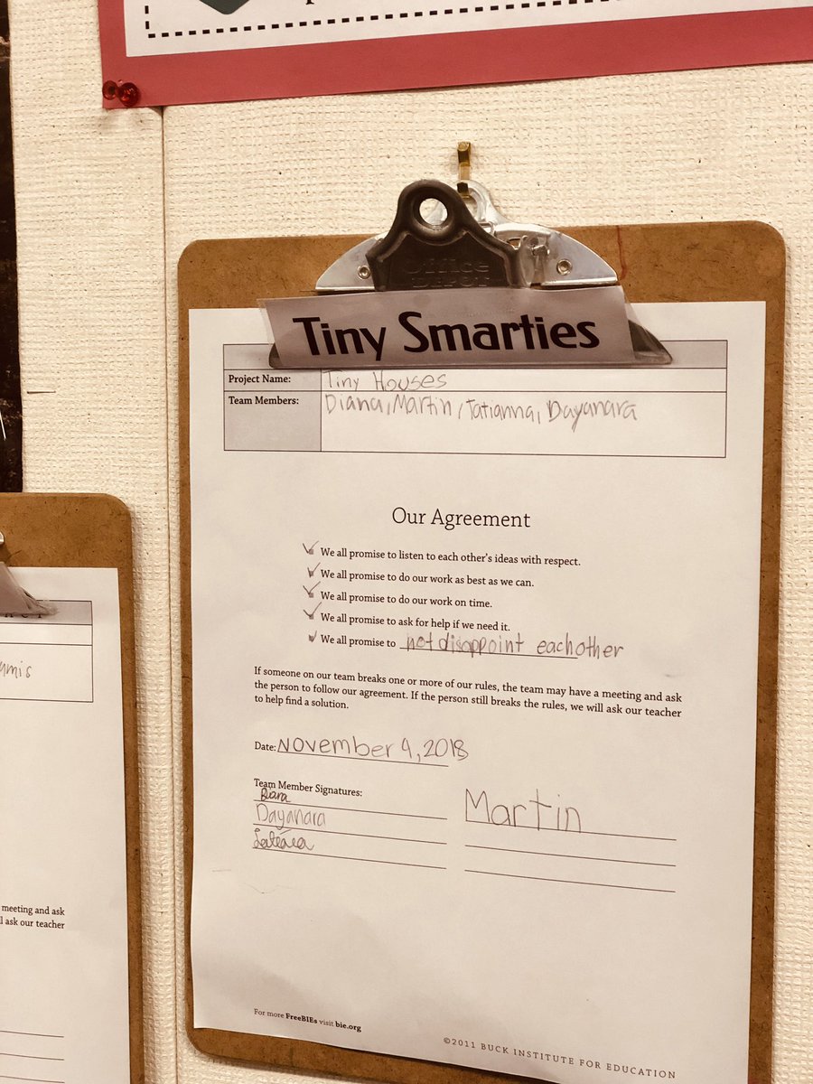 bowteesta's tweet photo. Love seeing contracts to encourage and facilitate better collaboration. Ss share responsibility and care about the success of their team - “We promise not to disappoint each other.” - Tiny Smarties @ARPeralta77 @KSmithSchool #pbl https://t.co/j83KQjeAOH