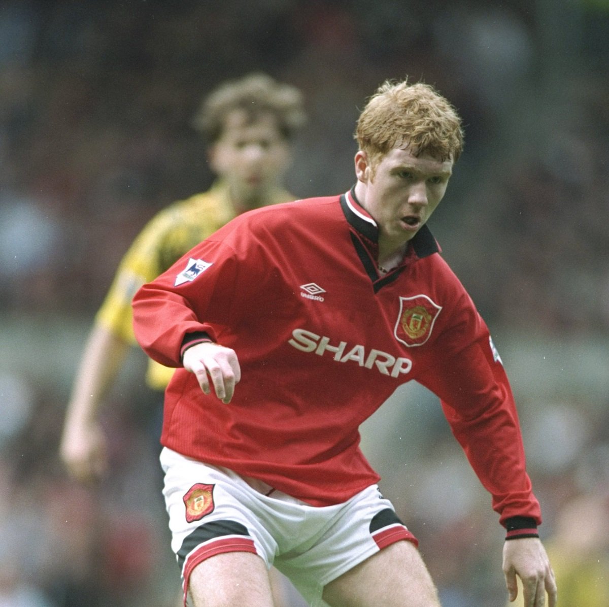 goal's tweet photo. Happy Birthday Paul Scholes! 🎂

Premier League: 🏆🏆🏆🏆🏆🏆🏆🏆🏆🏆🏆
FA Cup: 🏆🏆🏆
League Cup: 🏆🏆
Champions League: 🏆🏆

The Premier League's best ever midfielder? https://t.co/QKUfIPv0RC