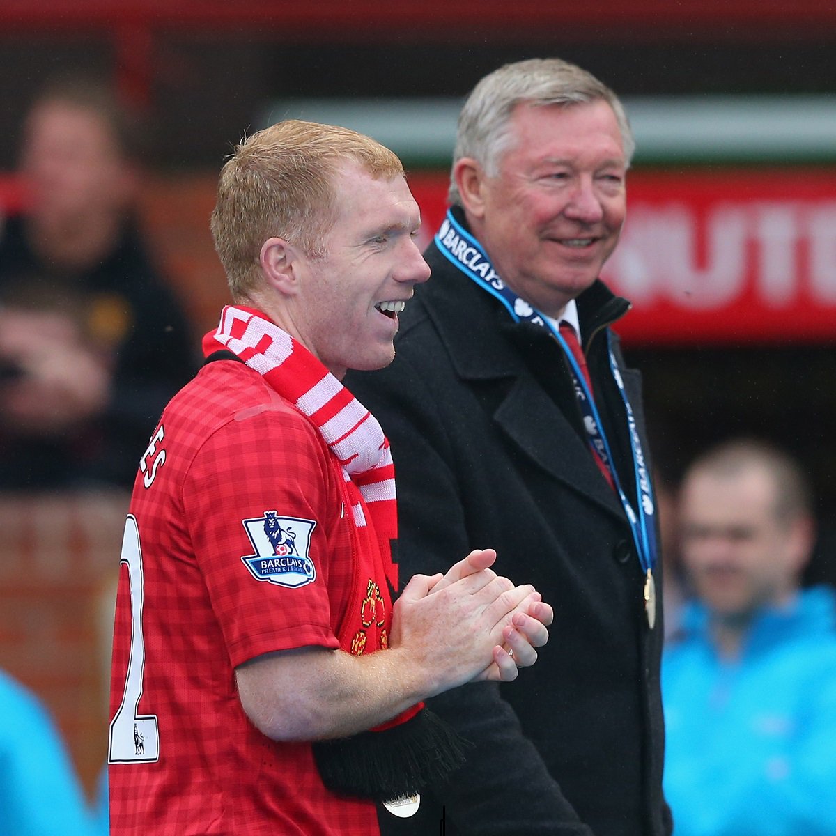 goal's tweet photo. Happy Birthday Paul Scholes! 🎂

Premier League: 🏆🏆🏆🏆🏆🏆🏆🏆🏆🏆🏆
FA Cup: 🏆🏆🏆
League Cup: 🏆🏆
Champions League: 🏆🏆

The Premier League's best ever midfielder? https://t.co/QKUfIPv0RC