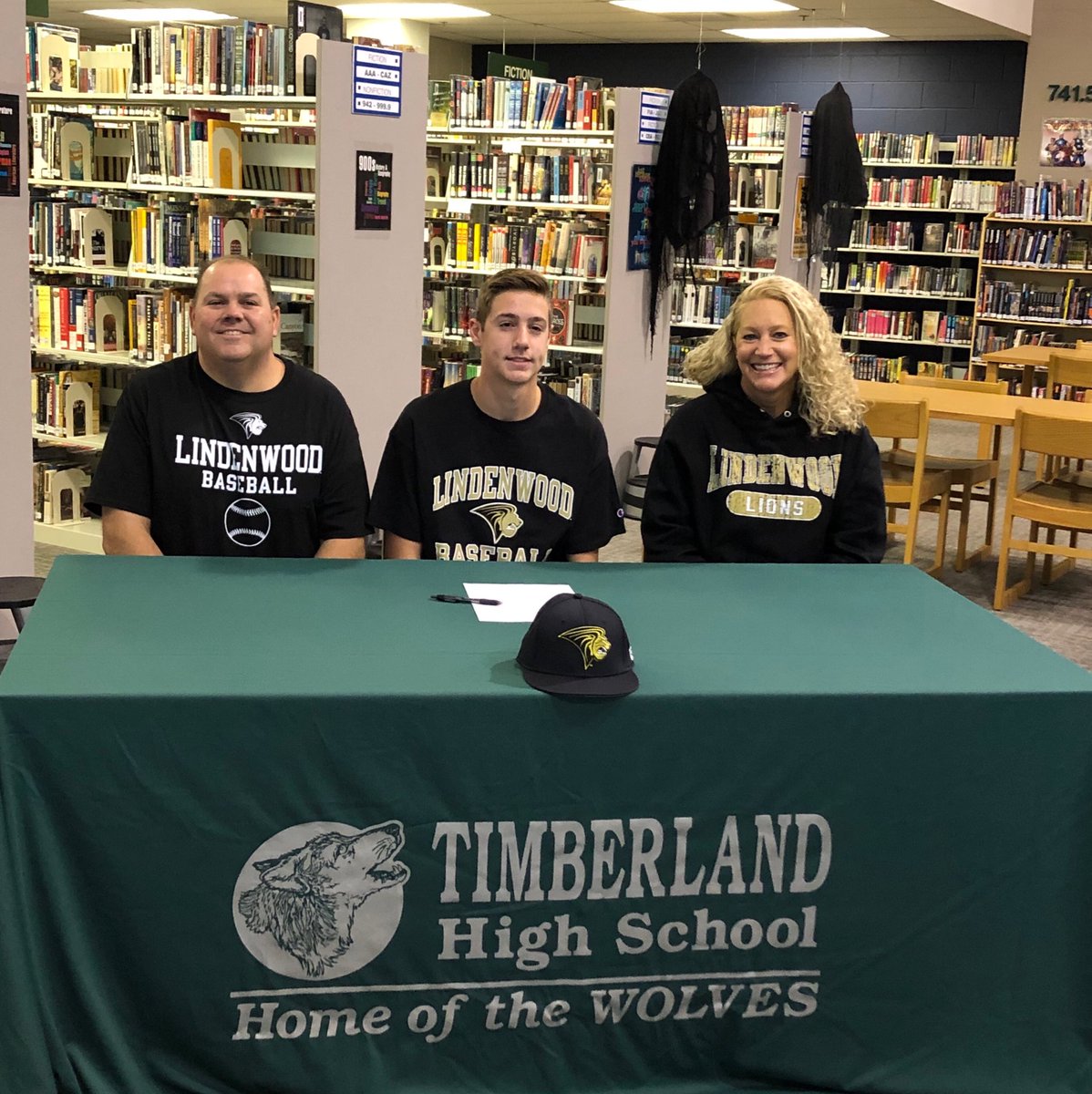 Braden Burcham signing to play baseball at Lindenwood!