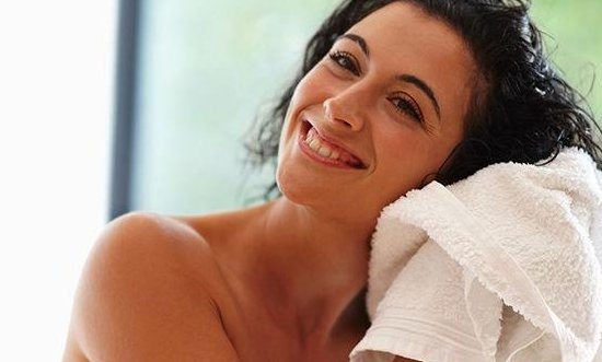 Healthtipsm's tweet photo. Remedies to take hair from dry and damaged to beautiful
These simple haircare insights will inject moisture and life back into weary, post-summer hair. https://t.co/sru53vnJKe