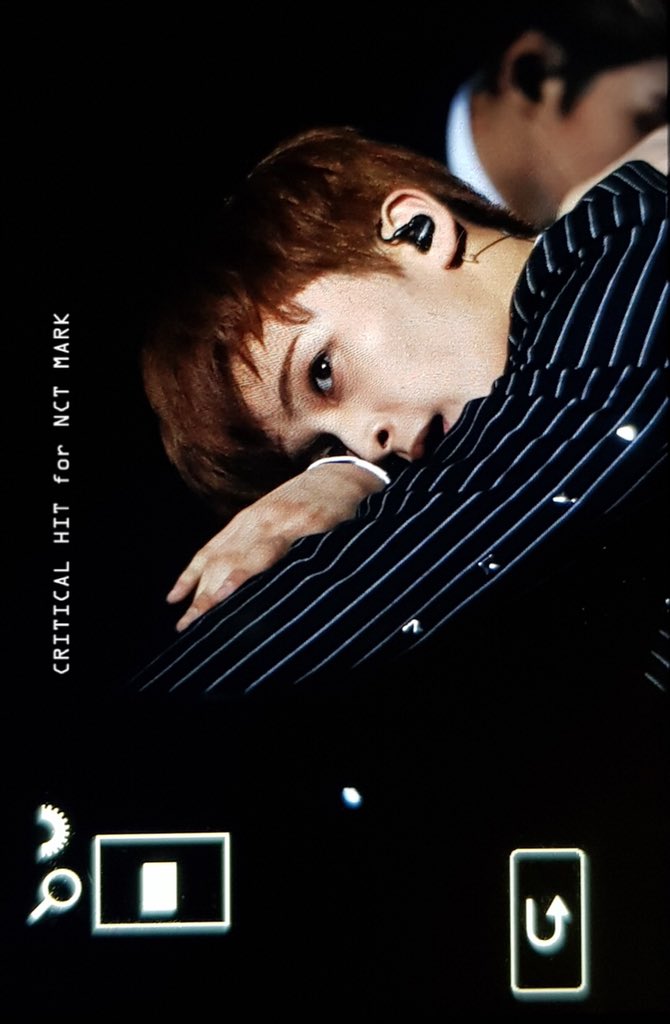 criticalhit0802's tweet photo. 181116 #NCT127 #MARK #마크 😍 https://t.co/o8hAtUtVYl