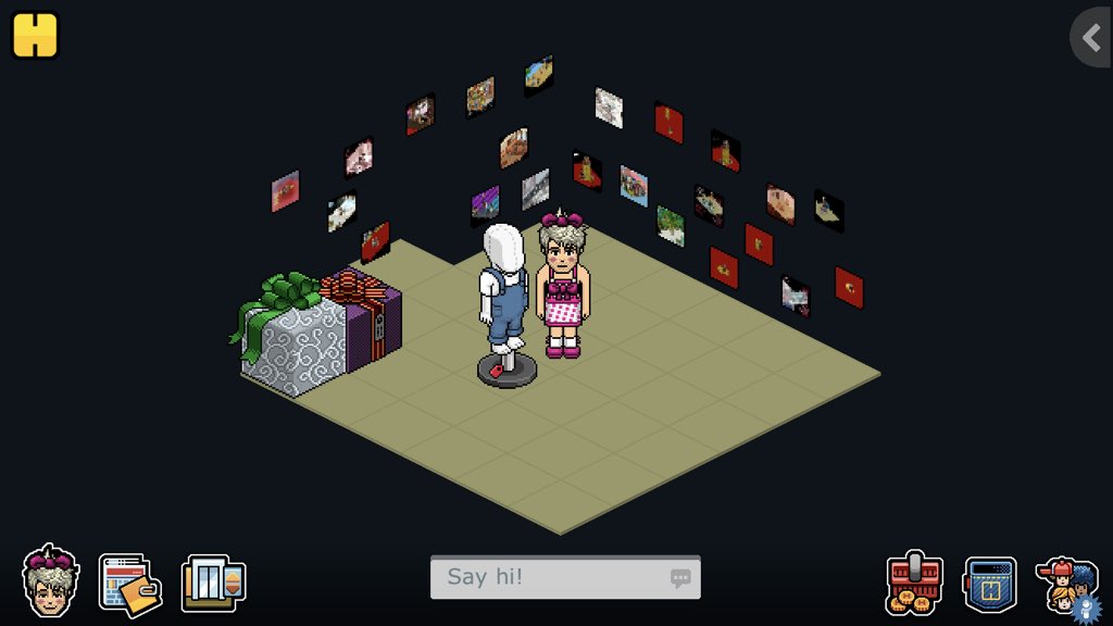 HabboJvhn's tweet photo. Up for grabs until the 22nd! (Thanksgiving day) all you have to do is retweet and follow, good luck! 💖 https://t.co/GvaHgLUqDn