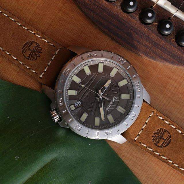 Timberland_Ind's tweet photo. Bring out your sense of adventure with timberland timepiece.
Shop here: https://t.co/af3xu9EC4y
#TimberlandIndia #Timberland #TimberlandWatches #ModernTrail https://t.co/OMxUcxpBfr