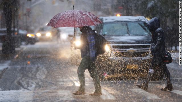cnnbrk's tweet photo. At least 8 people are dead and nearly 300,000 customers are without power as a strong winter storm moves across the eastern half of the US https://t.co/1opT7hvRj5 https://t.co/ruqy0dEBo7