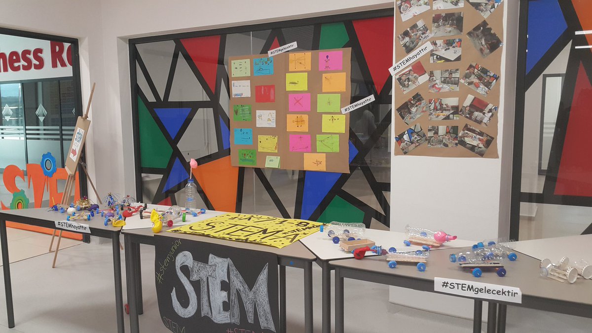 pelincvs1's tweet photo. Makineler Dünyası #STEMJunior #stem #stemgelecektir #STEMhayattır #heranımdabahçeşehir @bahcesehir_k12 @BahcesehirMugla @TheUgurSaricam @SencerCorlu @gekiner https://t.co/Z55Idvr9xq