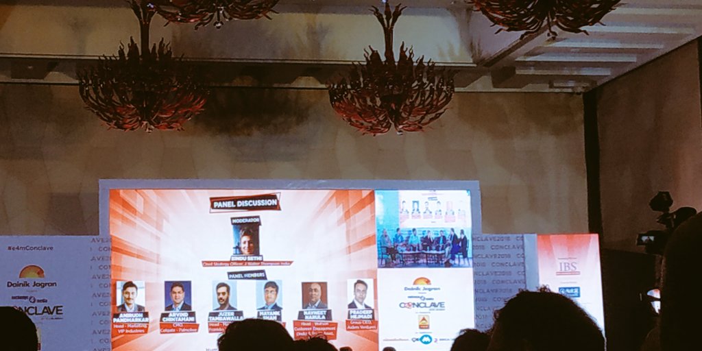Gypsytipsytoes's tweet photo. Enhancing insights, simplifying data with AI #AImarketing #digitalmarketing #e4mConclave @e4mtweets https://t.co/2Wj2748saP