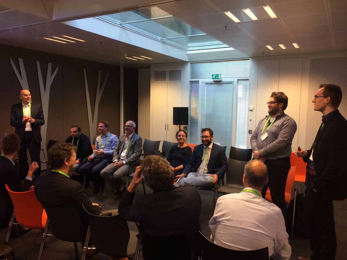 ckcseminars's tweet photo. Meteen al veel discussie in het Lagerhuis op het #LACnl - architects meet students. Leuk! https://t.co/UHDx06MNrt