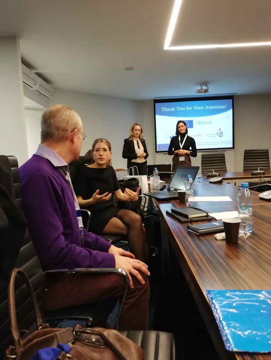 Hugo_Obs's tweet photo. Yesterday, the @EDGEtwinning team presented their research findings during a panel on "Current frontiers in #EnvironmentalMigration" organized in the framework of the #EDGE project final annual conference in #Bratislava #H2020 https://t.co/09IQMASSWM