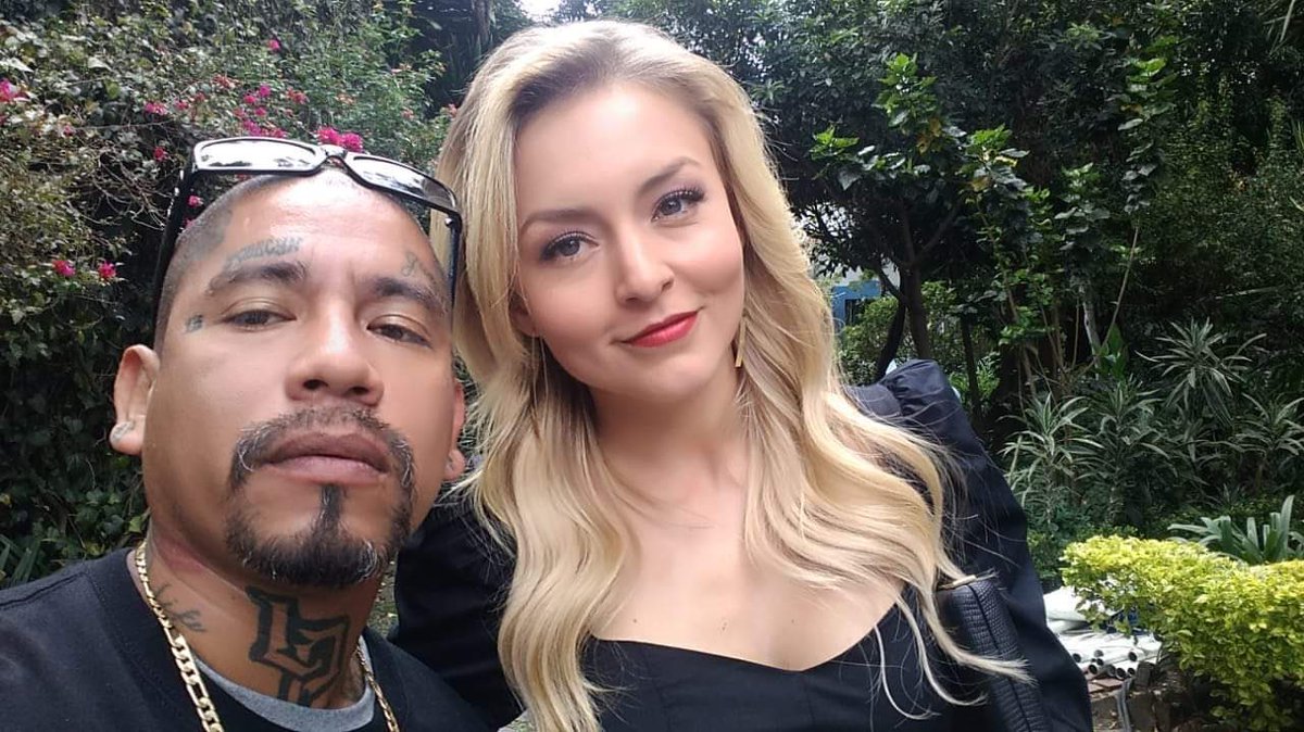 TeamABoyer's tweet photo. #FB | Detrás de cámaras de las grabaciones de #AmarAMuerte @Anboy88 #eze_moy_13 vía #malandroscrew https://t.co/8xRNshoszd
