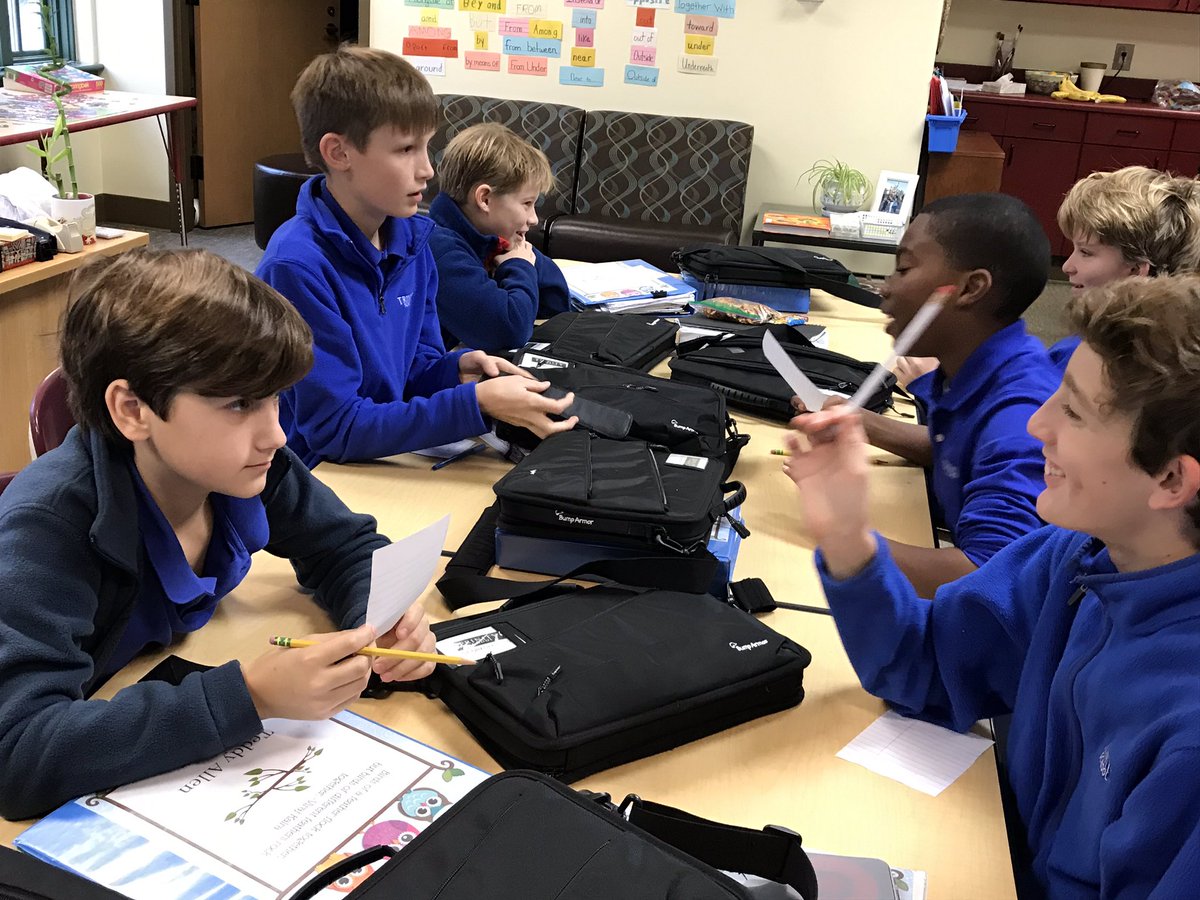 kstorysquared's tweet photo. Thursday morning meeting activity led by #6thTrinity student, AB. Two truths and a lie. How well does #BooSt19 know their friends? Pretty well, actually. #TrinityLearns https://t.co/WbYtbQB9PV