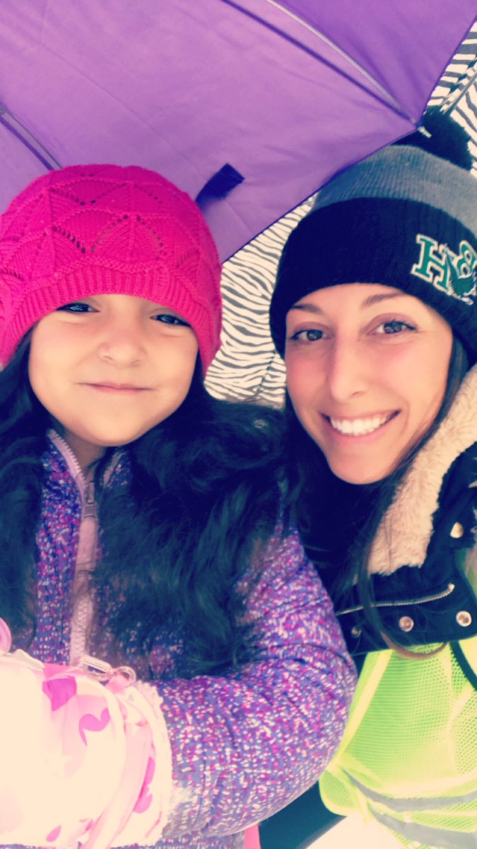 Mrs_DeCiccio's tweet photo. Let It Snow! Let It Snow! Let It Snow! #walkingschoolbus #henryjwinters #snow #pawtucket #wsb #psd #firstsnowfall2018 @HJWCommunity @WintersWildcats @CityofPawtucket https://t.co/kjC2yofs1r