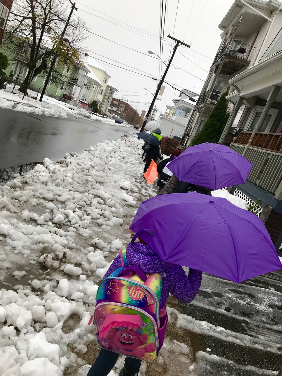 Mrs_DeCiccio's tweet photo. Let It Snow! Let It Snow! Let It Snow! #walkingschoolbus #henryjwinters #snow #pawtucket #wsb #psd #firstsnowfall2018 @HJWCommunity @WintersWildcats @CityofPawtucket https://t.co/kjC2yofs1r