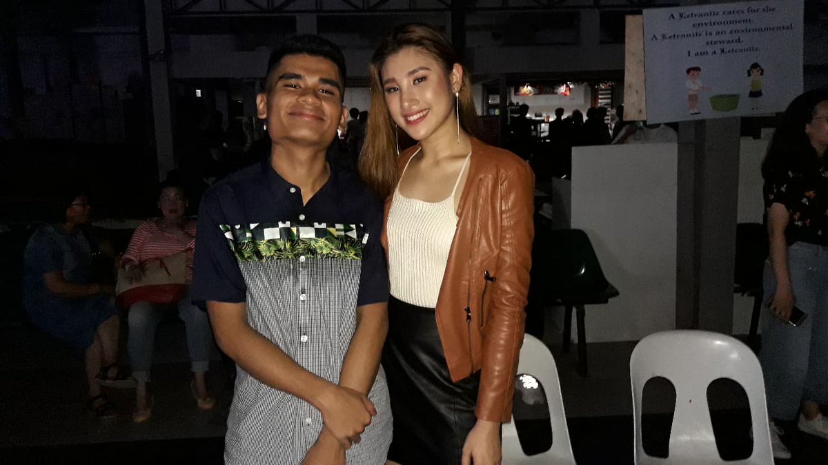 LncCntrrs's tweet photo. @imaramdelacruz, thank you for guesting here in Letran! It is my first time to meet you in personal!  Just continue to pursue it and hone as your skill. Pwede ba kitang maka-duet? Bigyan mo naman ako ng chance! 😂😂😂😂😂😂
#LetranCalamba40 #SHSweek2018 #hitthestreets https://t.co/ax3AKQLwnA