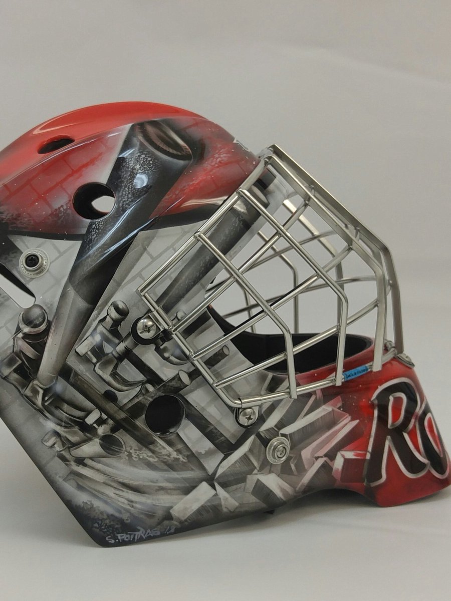 zonorange's tweet photo. #ccmhockey #designsylviepoitras #thewall #RogerWaters #hammertime https://t.co/sMqNbg5hn2
