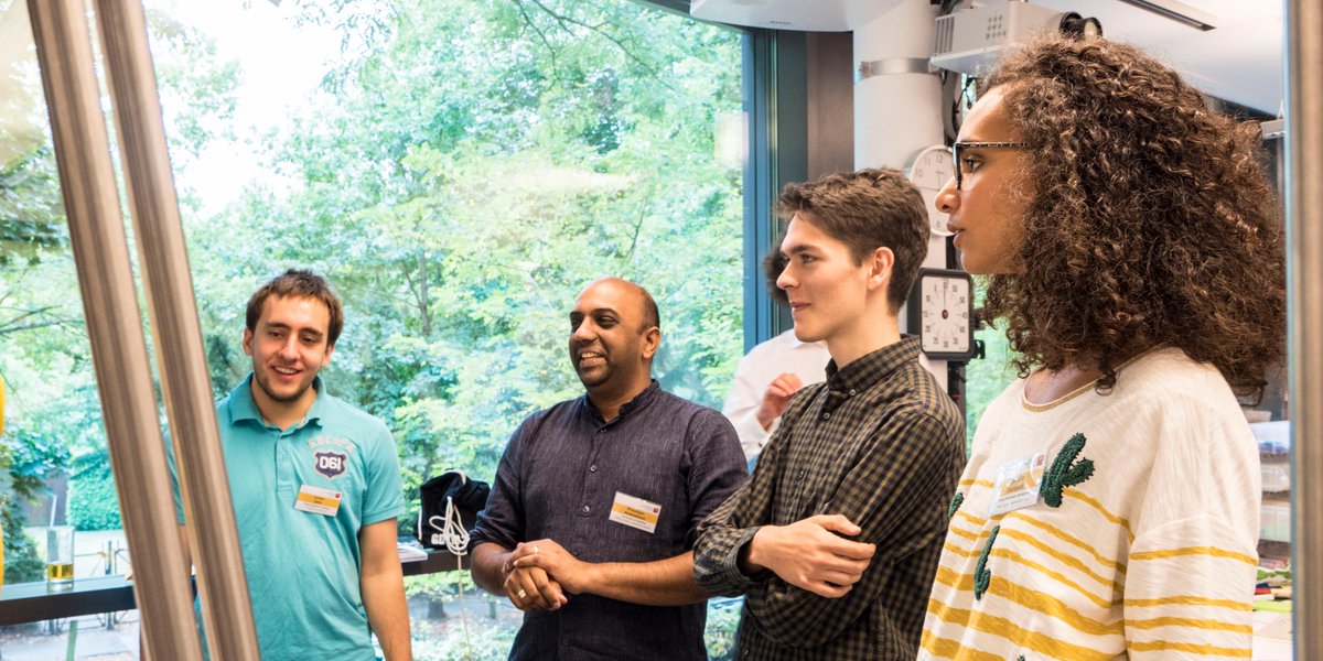 HPI D-School tweet media