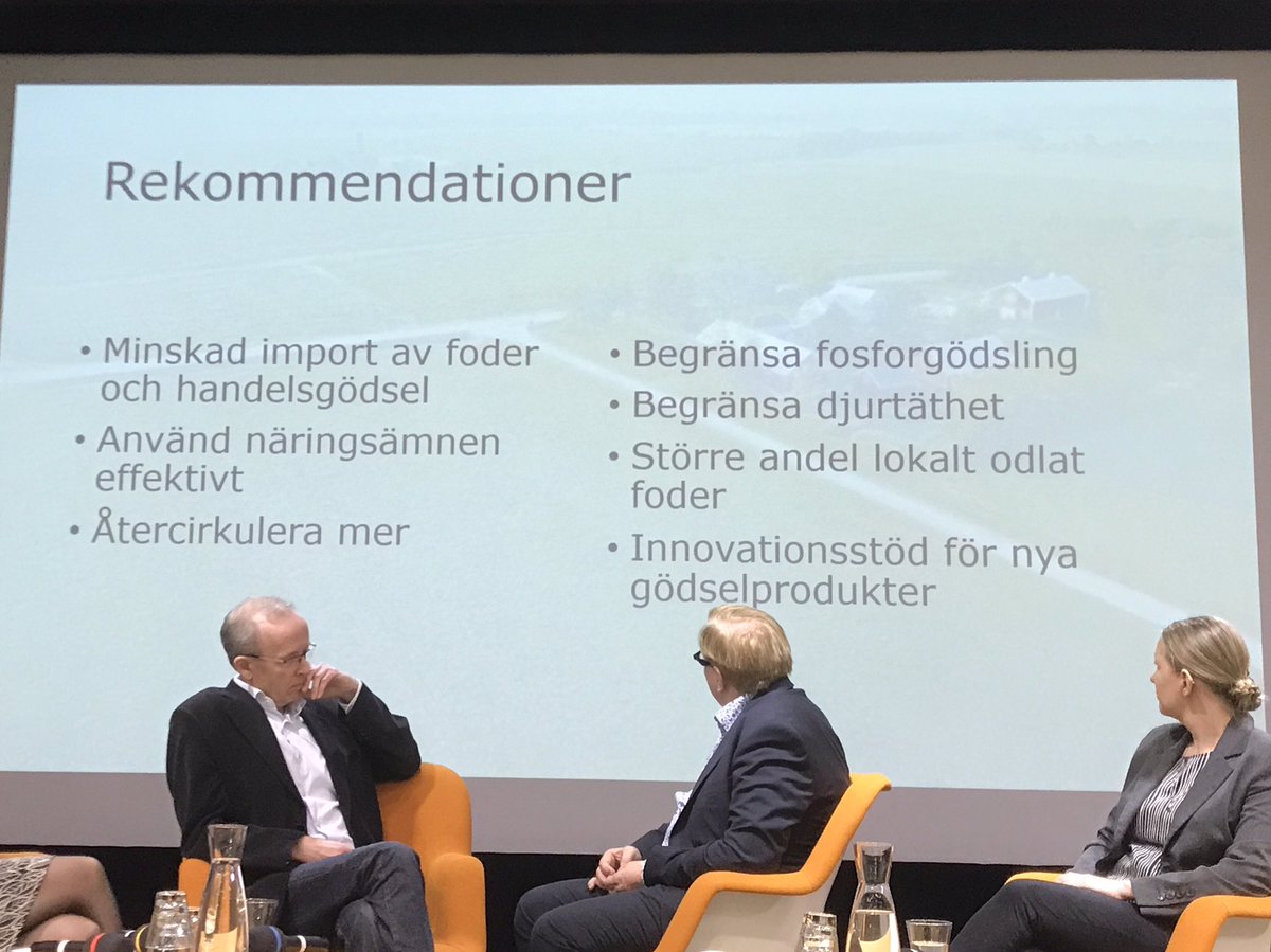 AndersAhnlid's tweet photo. .@AnnikaSvanback diskuterar metoder för att minska övergödningen av #Östersjön med @KnuuttilaS, Markku Ollikainen och Miina Mäki på ’Sjö i nöd’ - seminarium på @Hanaholmen med @SveAmbFI &amp; Nurminen stiftelsen. Gips eller strukturkalkning eller båda? #sjöinöd #merihädässä #SWEinFIN https://t.co/95IvIrMdGs