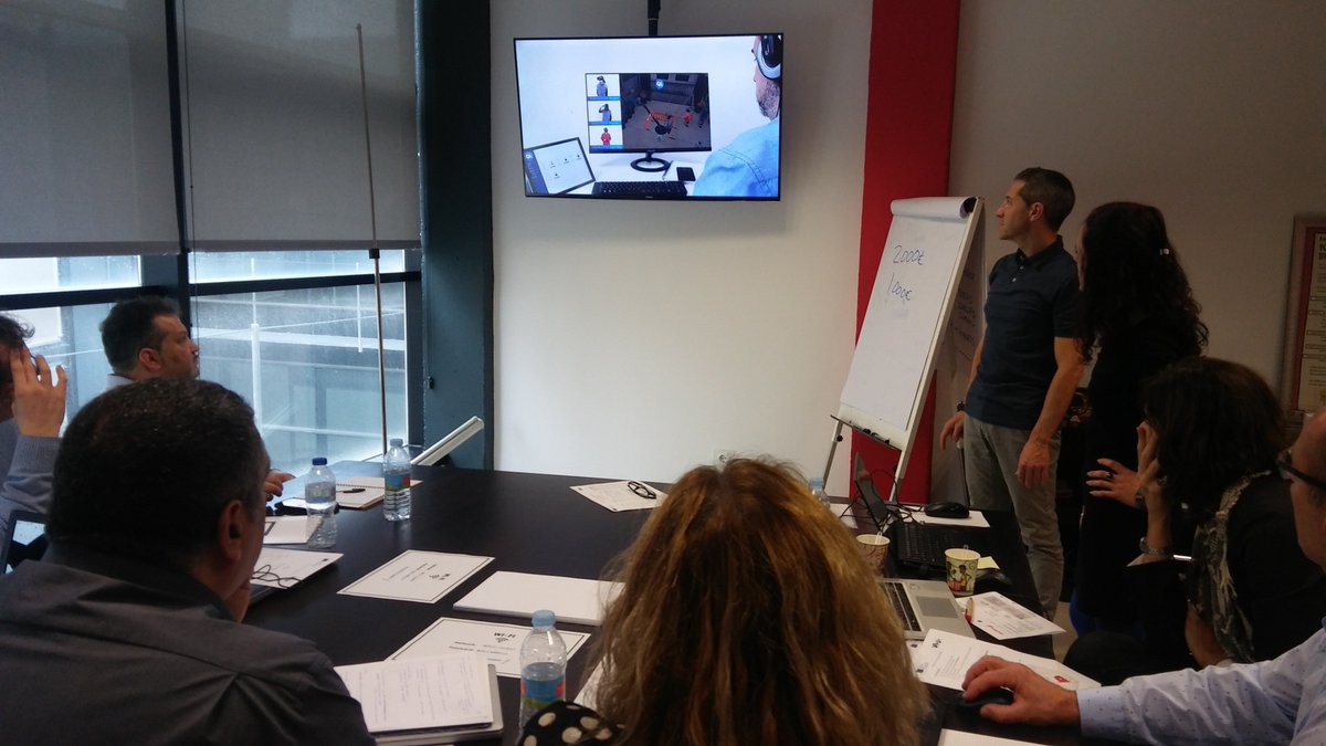 VRoadEU's tweet image. 👥Today #VRoadEU has celebrated the second workshop of the kick-off meeting, in which we have seen the #future of the #construction #training thanks to #virtualreality.
💪@Fund_Laboral @Ga__consultores @Formedil @3CABTP #Cenfic #SeriousGames