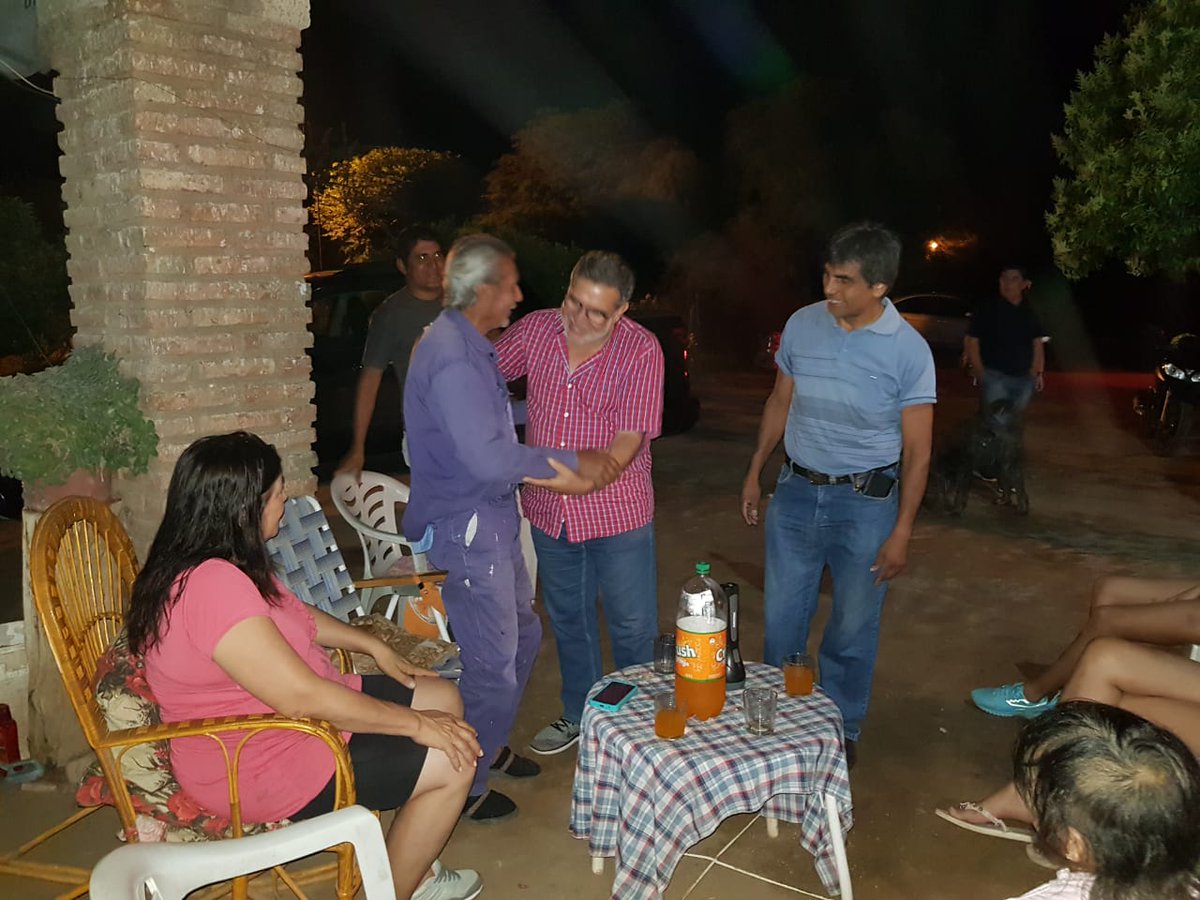 Reunión con vecinos de barrio Los Bordos en Chamical. #Vuelvo porque aún queda mucho por hacer #Beder2019 #ElBederDeLaGente