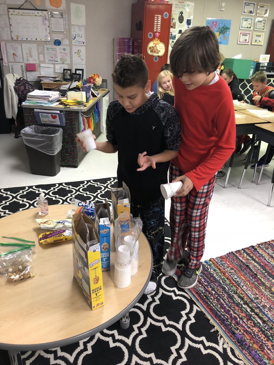 amypeters06's tweet photo. @TPykes had an awesome time during our assembly line activity this week! #MESrocks #henryford https://t.co/snd0pa4H4P