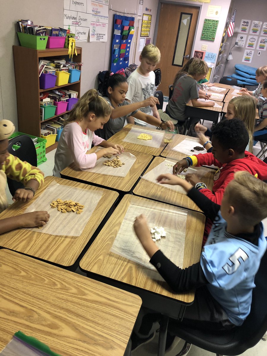amypeters06's tweet photo. @TPykes had an awesome time during our assembly line activity this week! #MESrocks #henryford https://t.co/snd0pa4H4P
