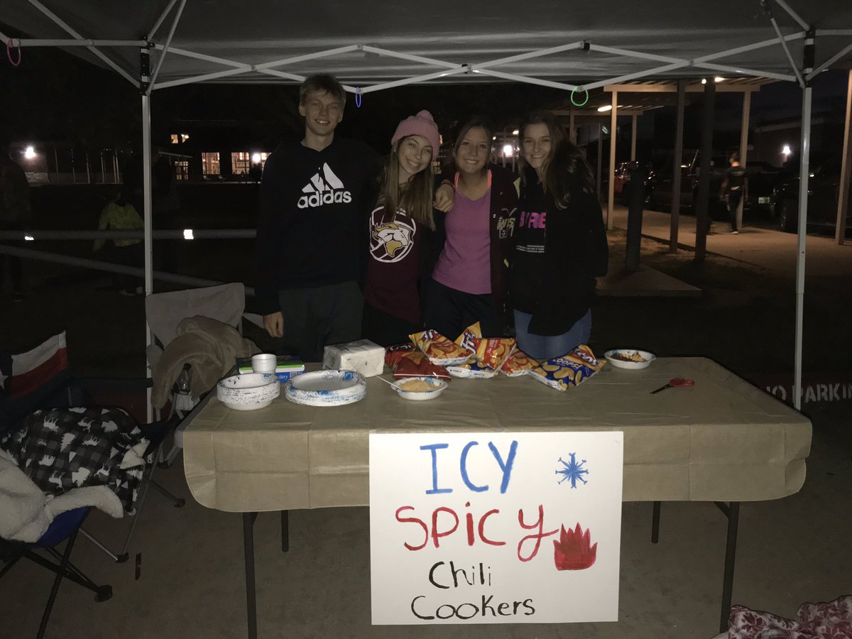 MagnoliaWestFFA's tweet photo. Thank you again to everyone who came out and supported the Chili Cookoff! We had a phenomenal crowd, about 150 students, parents, and friends in attendance. #MagWestFFA #CHILICOOKOFF2018 @westmustangs https://t.co/mlfHknK2PX