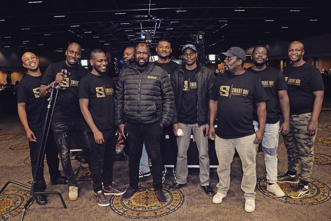 SwartOriProd's tweet photo. Thank you to the #swartoriproductions #CREW the team that makes it all happen ππΎππΎππΎππΎ #ecsaawards # till the next 1 we keep it π― #stage #lighting #sound #WeLoveWhatWeDo https://t.co/A9jEheDUnF