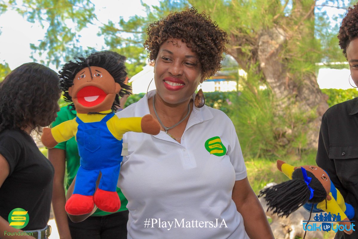 EmprezzGolding's tweet photo. The ⁦@seprodfdn⁩ and ⁦@TalkUpYout⁩ team out with our #AckeeWalk #Puppets having a #PlayDayJA with our children because #PlayMattersJA Telling stories, smiling, scripting, imagination unleashed, building literacy skills and confidence. This is the Month of Play! https://t.co/2sZRUAv7k5
