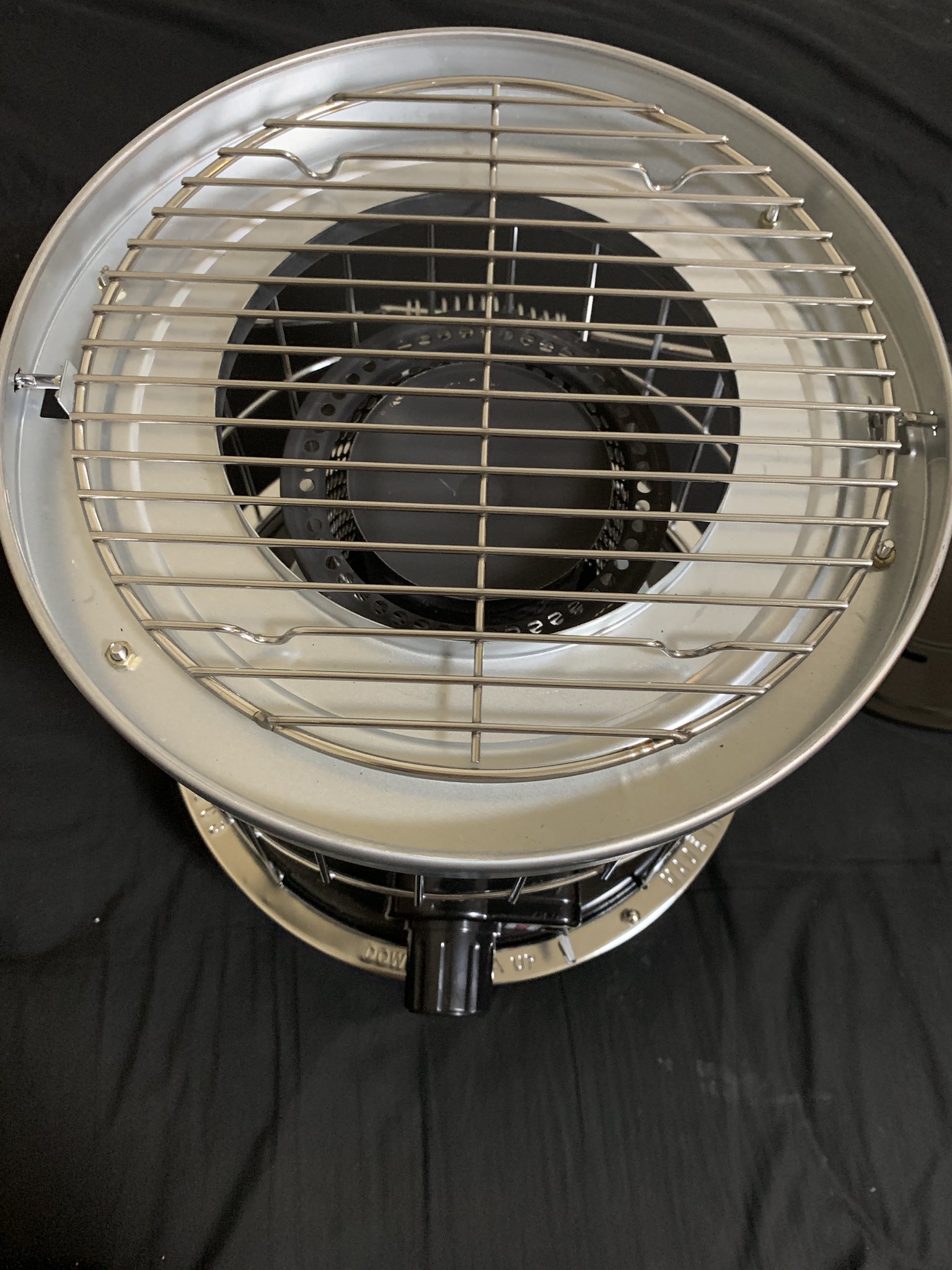 あつし コレをこうやってコウ シンデレラフィットでスタッキングも出来る コーナンの七輪五徳より良いのでは アルパカストーブ Ts77a ユニフレームロストル シンデレラフィット T Co Fr6xhrin6m Twitter