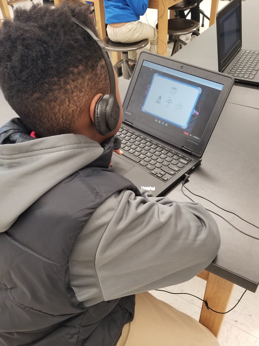 ahefner01's tweet image. Students competing the iREAD diagnostic @PESPanthers01. Using technology and small group instruction to move ALL students forward. #litnccs @krista1615