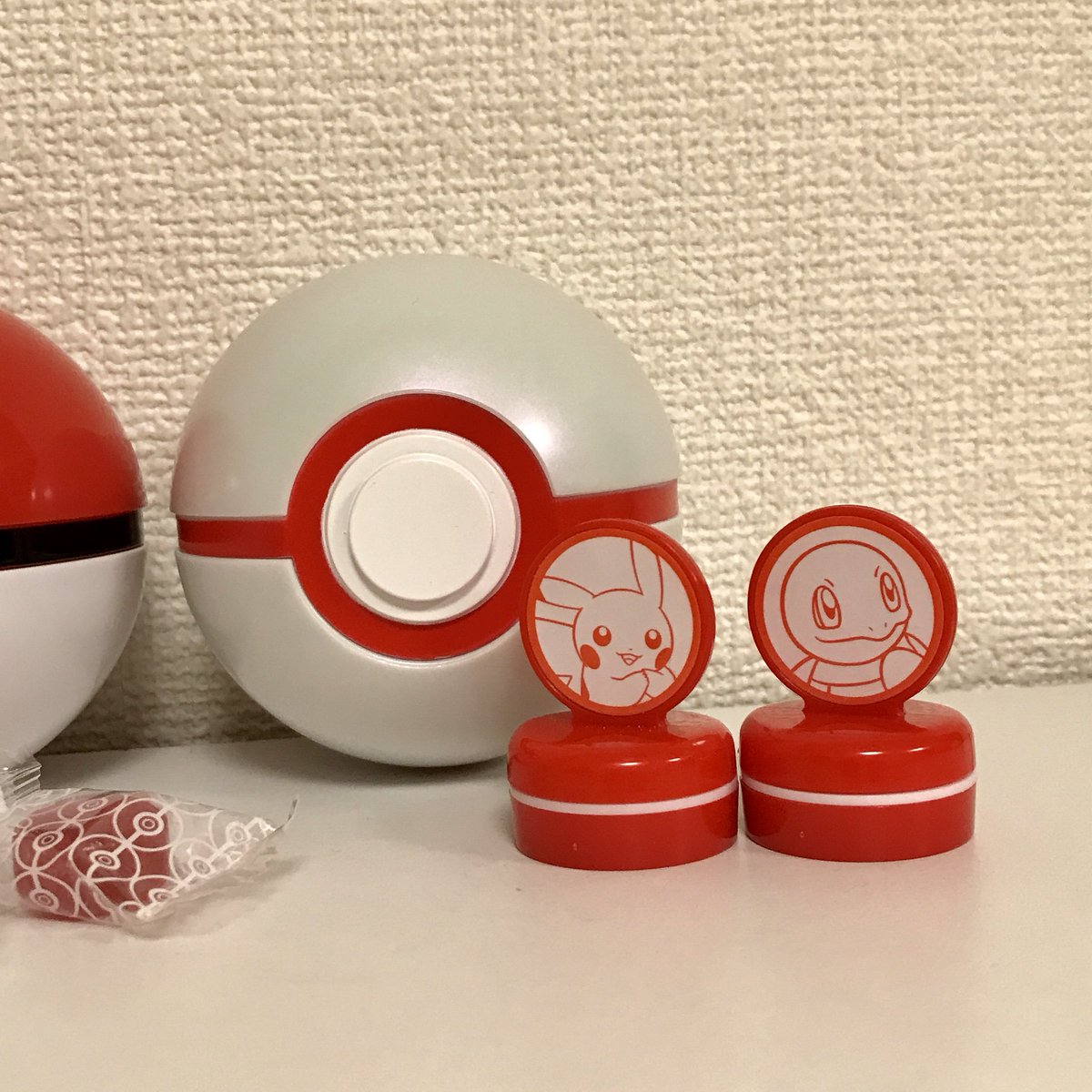 ポケモンセンターnakayama 本日発売 プレミアボールキャンディとモンスターボールキャンディ スタンプは全10種 ポケモンセンター