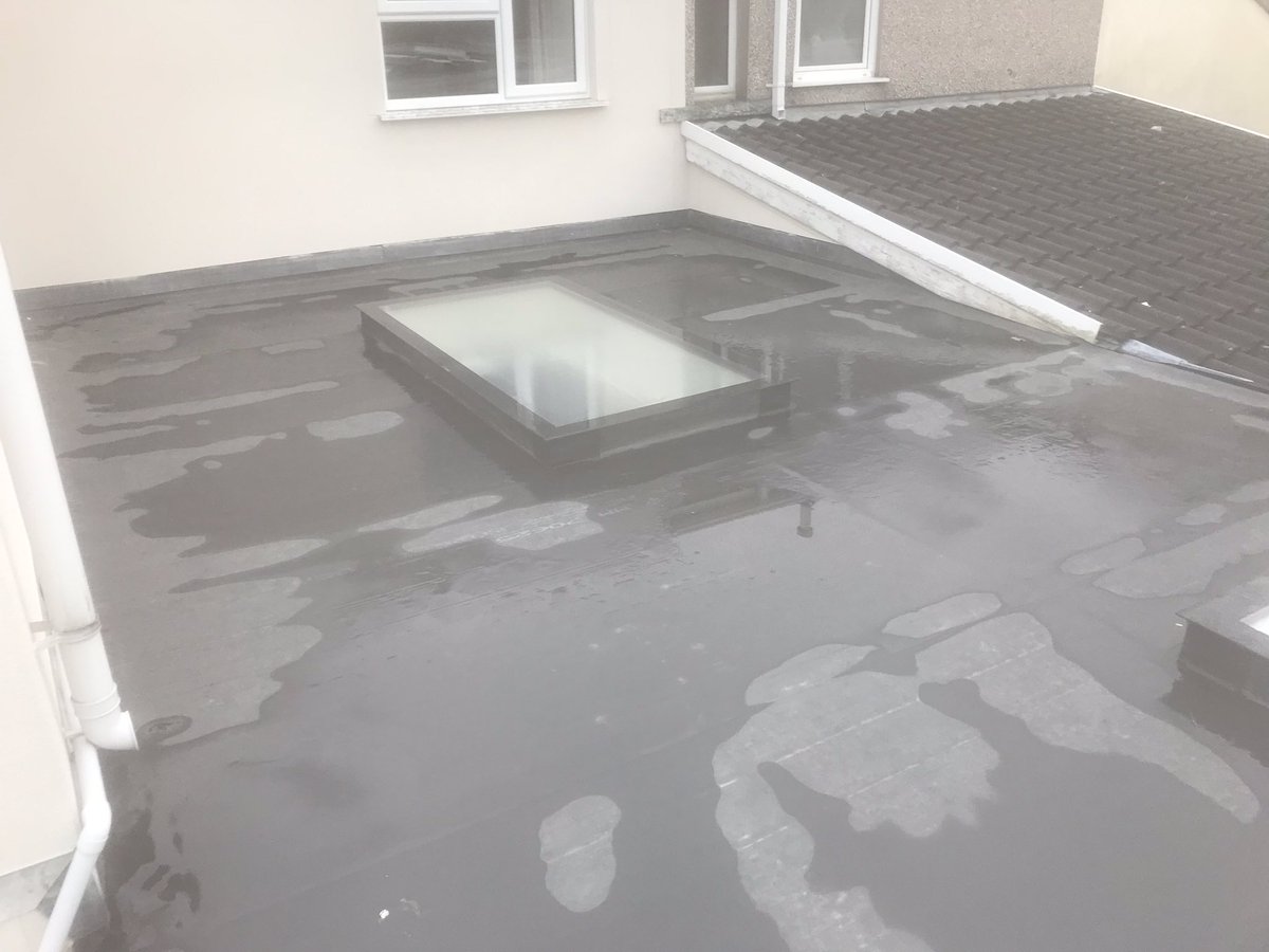 SextonJarrod's tweet photo. Recent EPDM flat roof done by myself. If you need a quote or work done give me a bell or forward my number for someone that may. 07968101994 https://t.co/Rr3s1WSpu8
