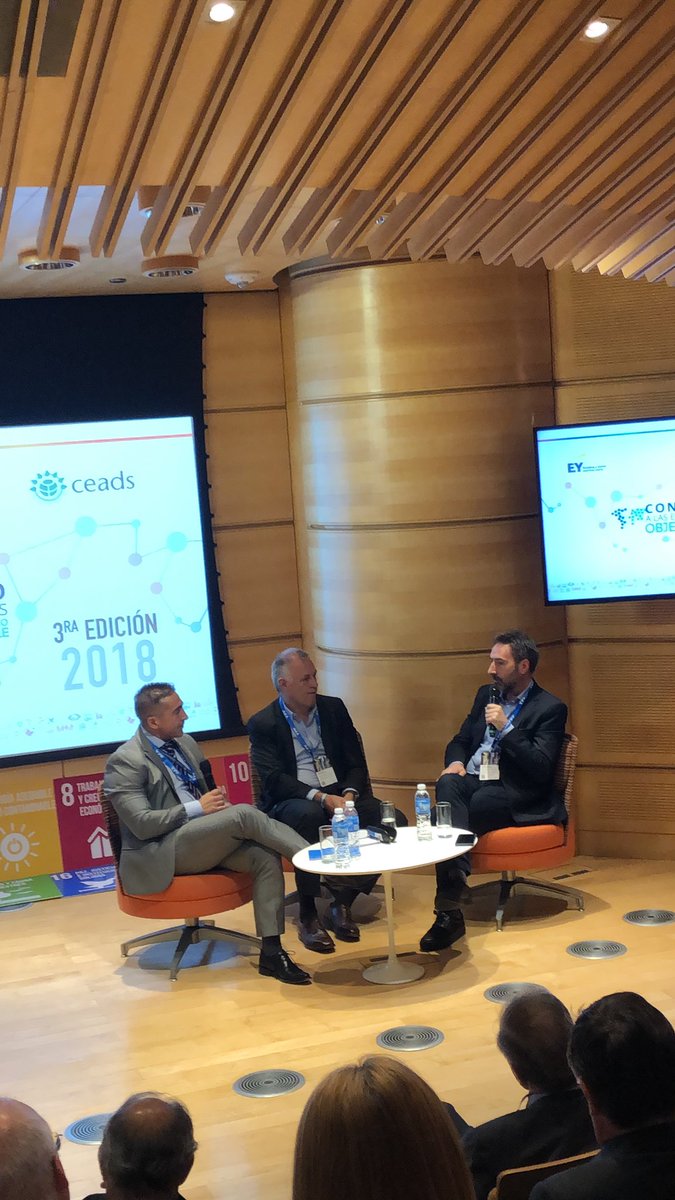 VMilvaZ's tweet photo. Al 2030 es preciso reducir a la mitad las actuales emisiones. Equivale a eliminar las emisiones de USA, Europa y China. #ODS @Calivillalonga @CEADS_AR https://t.co/6Y1ntUERI4