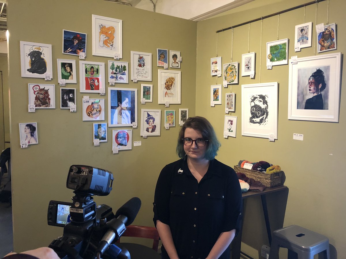 lizkohTV's tweet photo. NEW MERCHANT: Meet @Arlie_Opal! She is a brilliant new artist participating in #WhiteLightNight. Her art adorns the walls of @BrewHaHaBR. Tonight she will be selling art, exclusive screen printed tote bags & stickers. Awesome! Come meet her at Brew Ha-Ha tonight. @MCM_BatonRouge https://t.co/BzOwXM1fMc