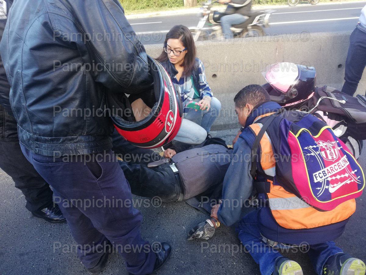 PampichiNews's tweet photo. Accidente de #TransitoGT
Motorista derrapo al inicio  de la cuesta de Villalobos

Si ud conoce a los familiares por favor aviseles https://t.co/8H1GMWtI14