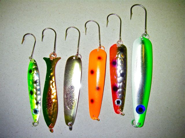 WeiSclou's tweet photo. #FF HAGW 😍 @williamsfishing #MaximaLine @TourSummerland @CurioCollection @wefoodvancouver @rockieslodge @bobcrappies @Carrotstix13 @WSFKingPacific @kjdancecompany @pinesunsetlodge https://t.co/P1Ad0IoR3c