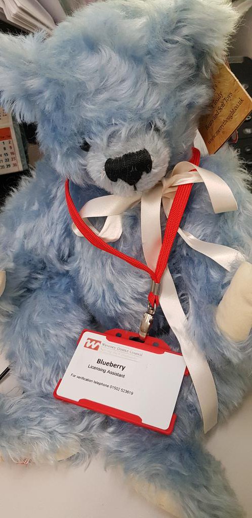 EastSuffolk's tweet photo. Hey @MarkGlennMurphy! Here's Blueberry... a recently appointed Licensing Assistant π
@BBCSuffolk @BBCCiN #TYTTWD https://t.co/6FtWmavRao
